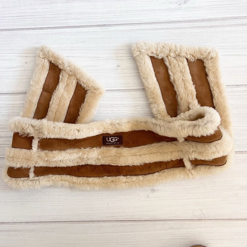UGG Double Cuff Pull Through Scarf Chestnut Sheepskin - Picture 4 of 8